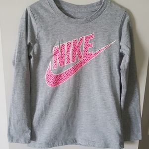 Nike long sleeve top